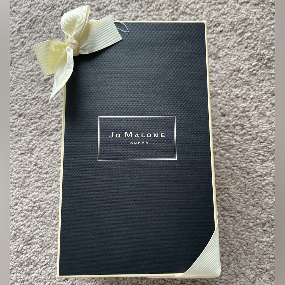Jo Malone London Gift Box